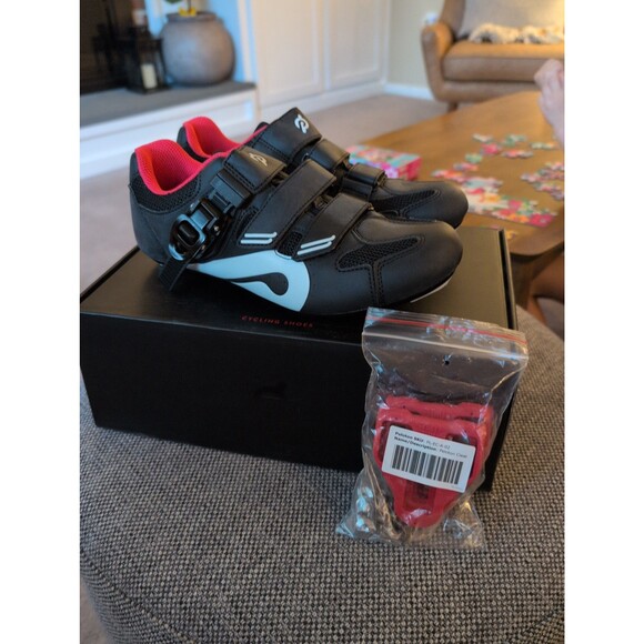 Brand new Peloton cycling shoes with look delta cleats + box EU 38 US women's 7 - Picture 1 of 8